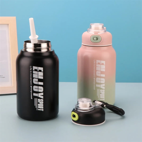 Large Capacity Stainless Steel Insulated Mug With Straw