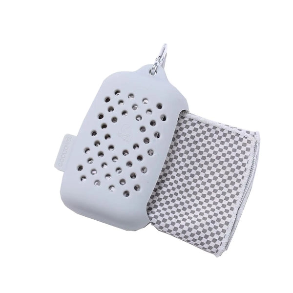 Cooling Towel w/ Silicone Storage Bag