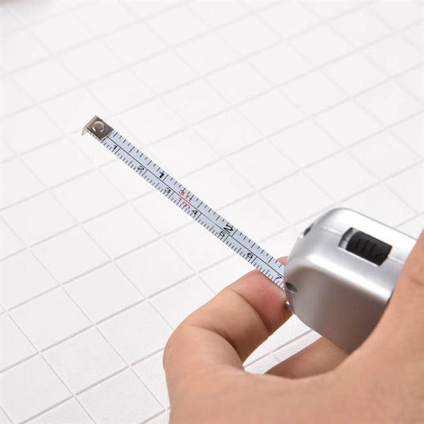 Multifunctional Screwdriver with Flashlight