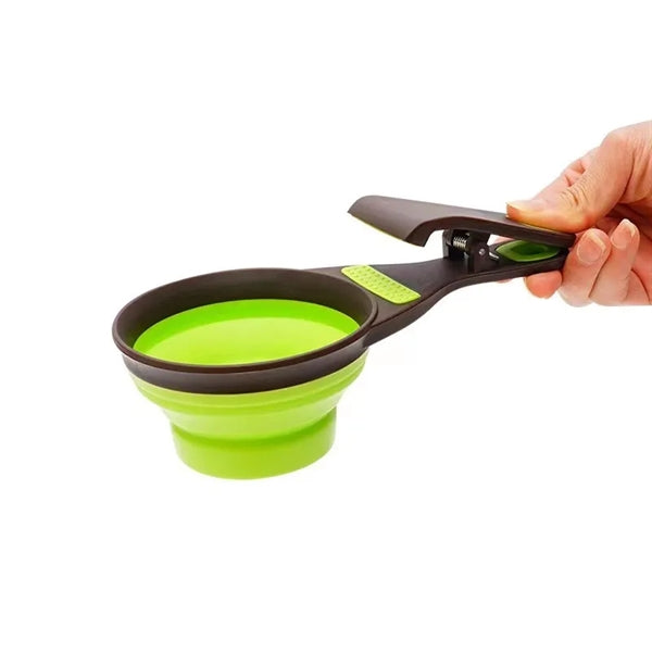 Collapsible Pet Scoop