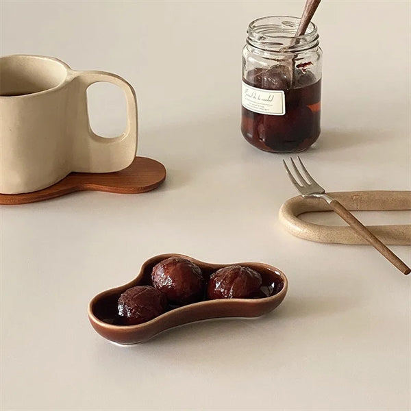 Creative Porcelain Dip Ceramic Pinch Bowl Sauce Dish Plate