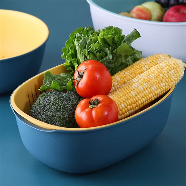 Drain water to wash vegetable