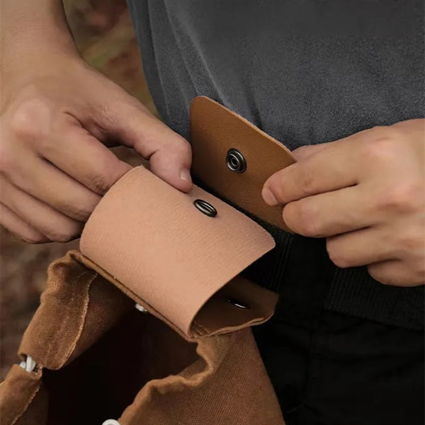 Collapsible Foraging Pouch for Camping