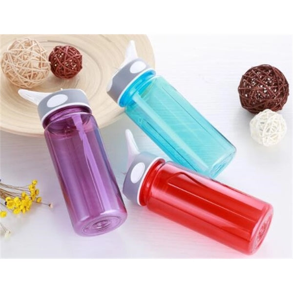 Plastic sport bottle with straw --21oz