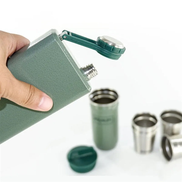 Stainless Steel Shot Glass And Flask Gift Set