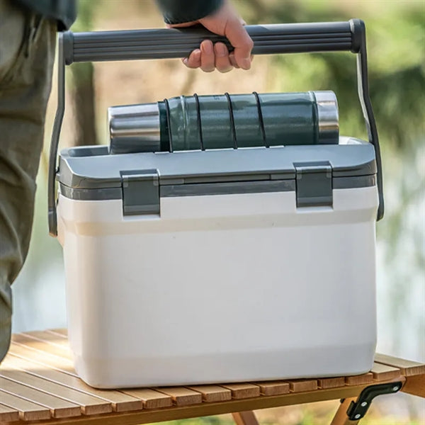 15.1 L Adventure Cooler