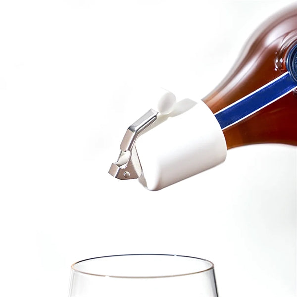 Wine bottle stopper