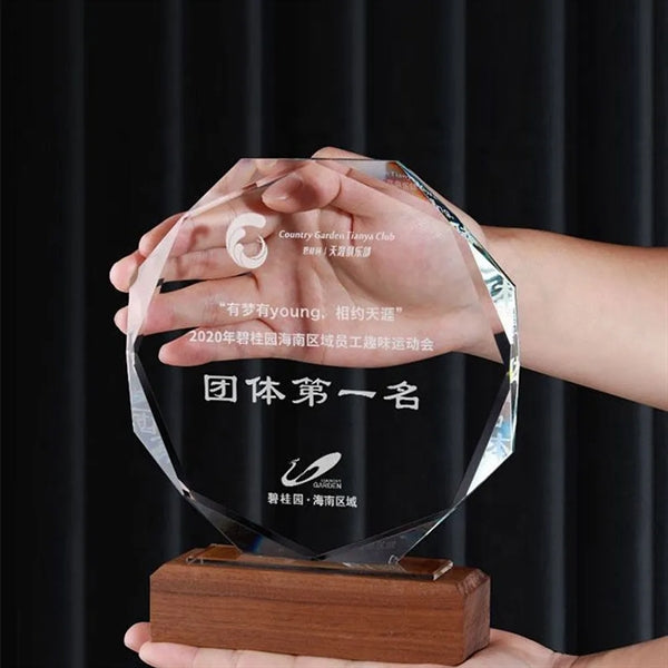 Crystal Octagon Trophy With Wood Base