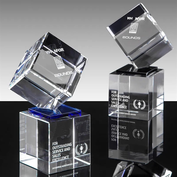 Occasion Cube on Column Crystal Base