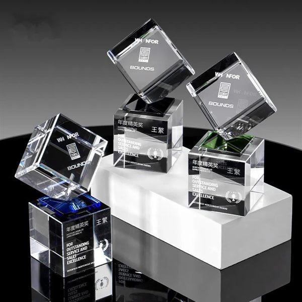 Occasion Cube on Column Crystal Base