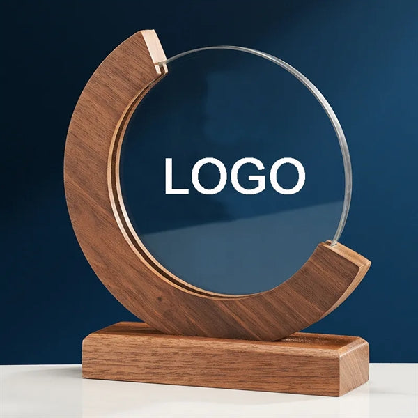 Round Moon Wood Award