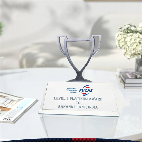 Paxto Crystal Award