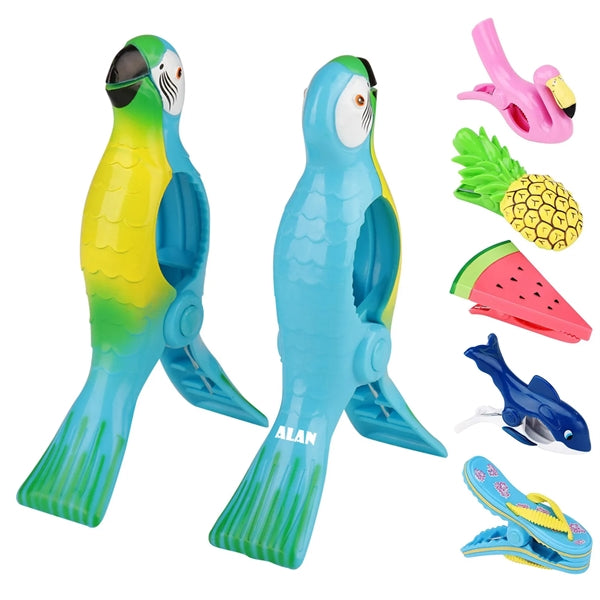 Plastic towel clip