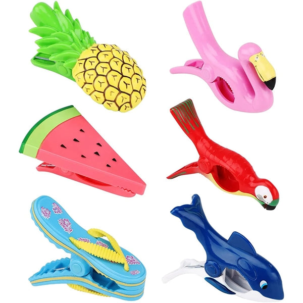 Plastic towel clip