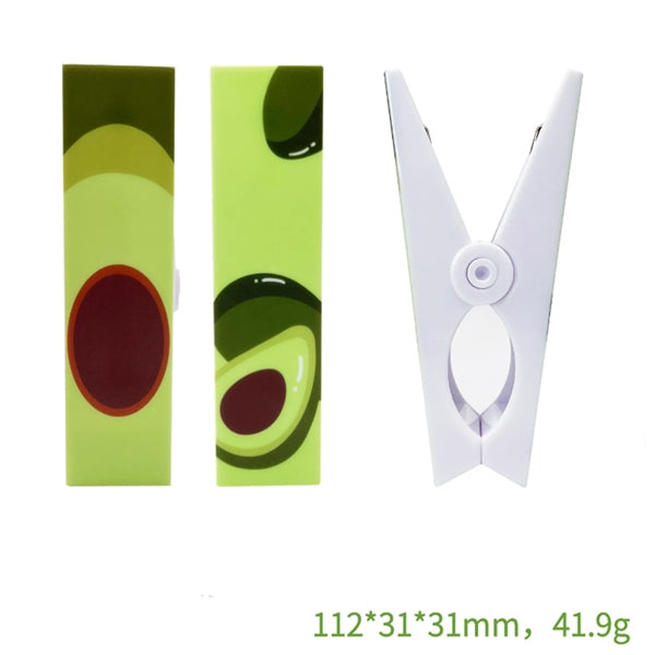 Plastic towel clip
