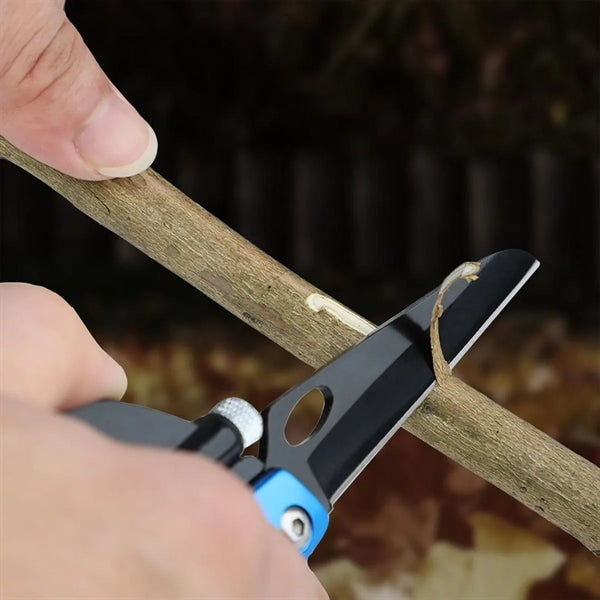 Multitool Carabiner Pocket Folding Knife