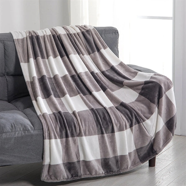 Polyester double-sided fleece plaid blanket