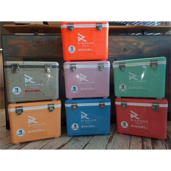 7.5qt Drybox/Lunchbox Cooler: Compact, Versatile & Durable