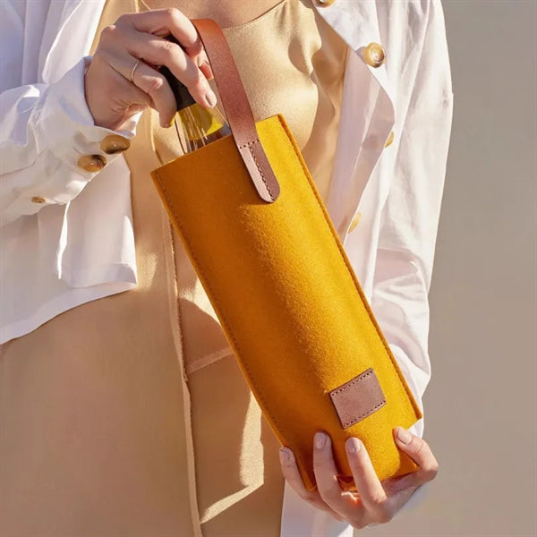 Single Felt 1 Wine Bottle Carrier Bag for Lover's or Wedding