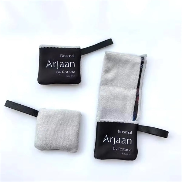 Cleaning Cloth in Pouch