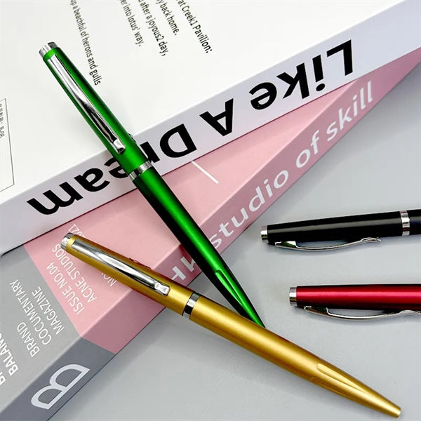 Plastic Retractable Twist Open Ballpoint Pen With Clip