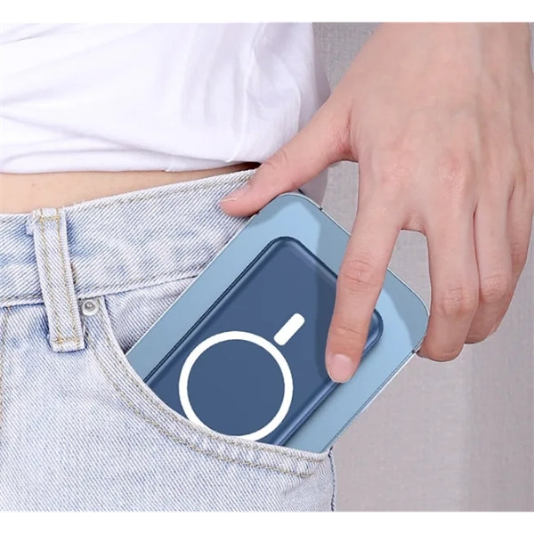 10,000 mAh Wireless Charging Power Bank 4 in 1