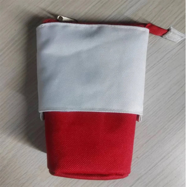 Retractable pencil case with zip