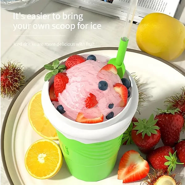 Summer homemade smoothie double pinch cup