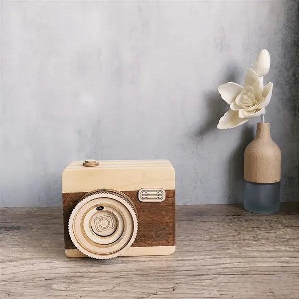 Retro Engraved Wooden Camera Musical Box