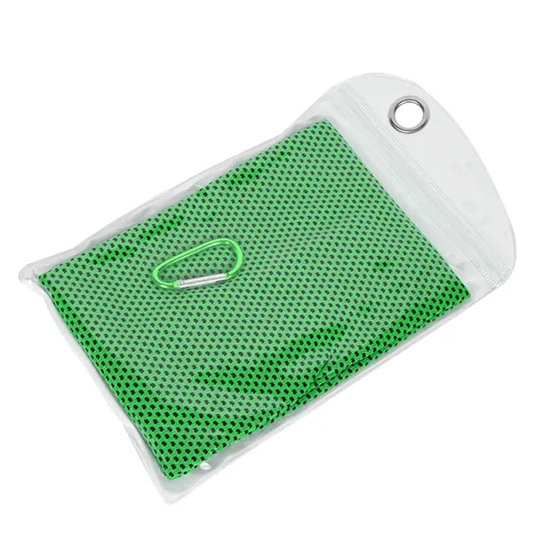 Sports Cooling Towel With Carabiner Pouch Packaging