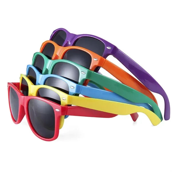UV Protection Retro Durable Plastic Sunglasses