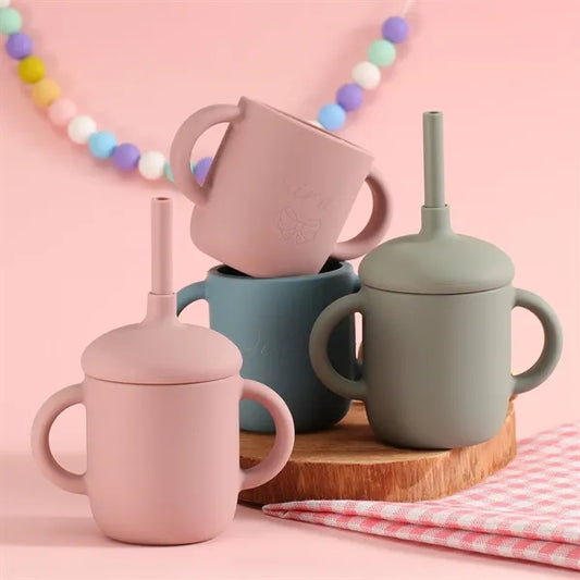 Food Grade BPA Free Silicone Baby Sipp Cup with Straw