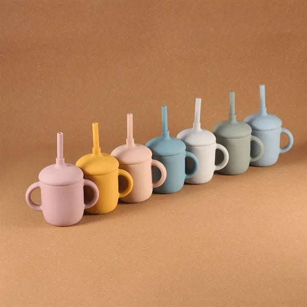 Food Grade BPA Free Silicone Baby Sipp Cup with Straw