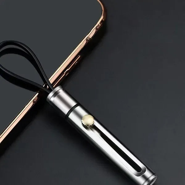 Carry-on Portable Mini Multifunctionall Knife Keychain