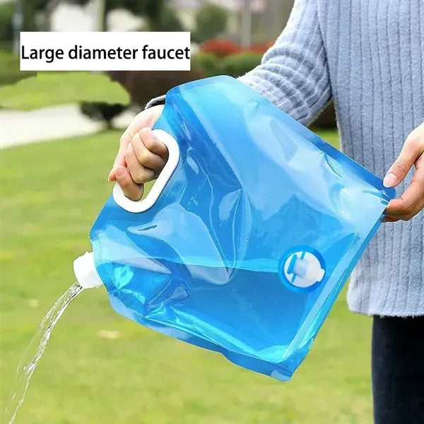Collapsible outdoor camping water storage bag with faucet