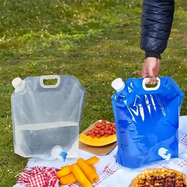 Collapsible outdoor camping water storage bag with faucet