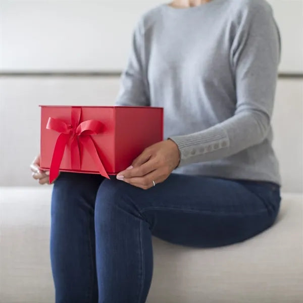 Medium Gift Box with Lid