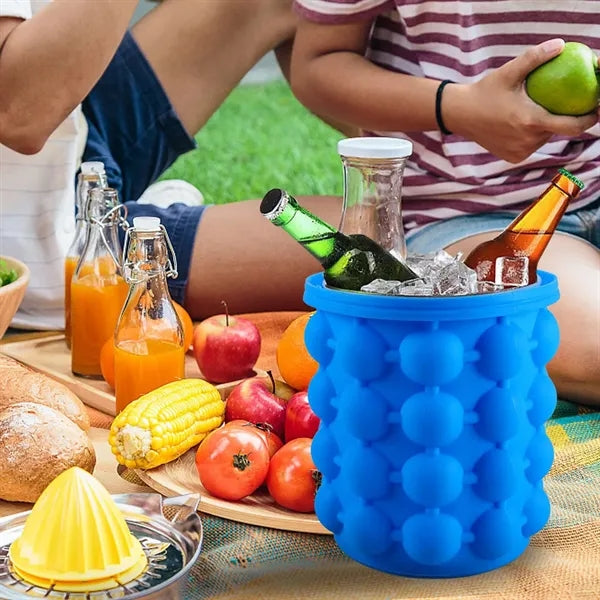 Silicone Ice Bucket with Lid For Frozen Beverages