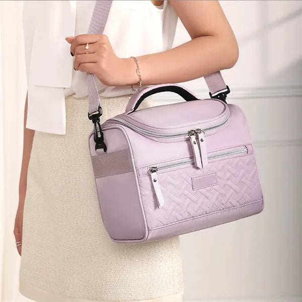 Portable Lunch Box .