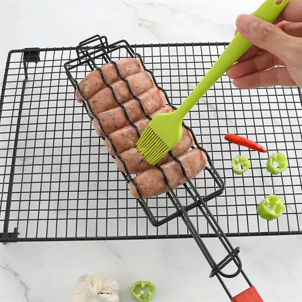 Versatile Wood Handle Food Flipping Bbq Tongs