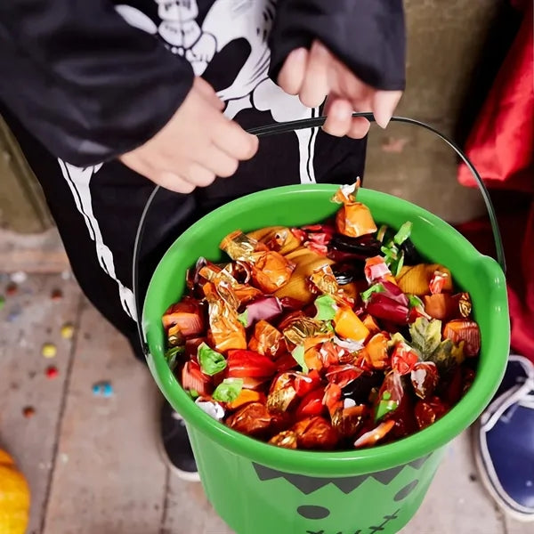 Halloween Plastic Candy Pails Pumpkin Bucket w/ Handle