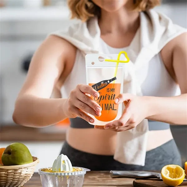 Stand-Up Plastic Drink Pouches Bags Straws