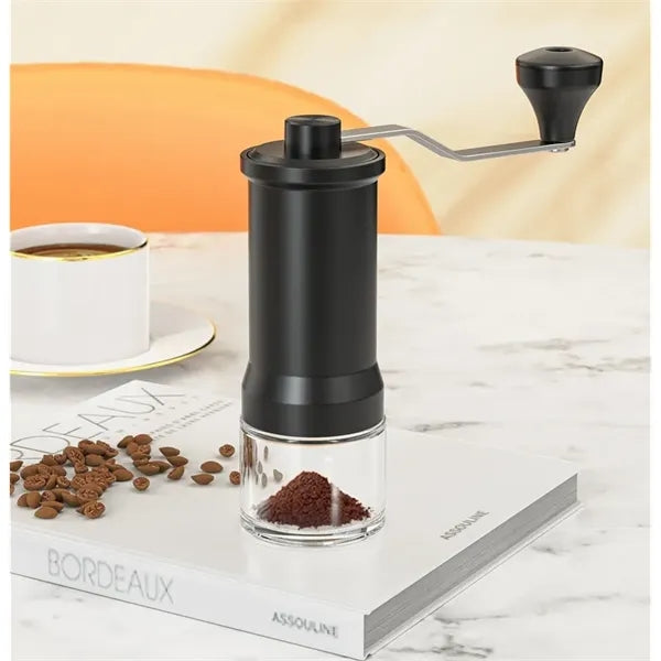 Portable manual coffee grinder