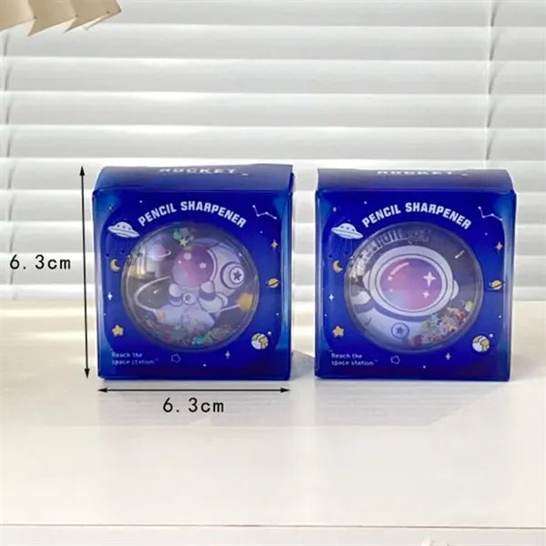 Double-blade pencil sharpener with Quicksand toy