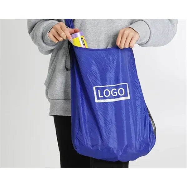 Portable retractable shopping bag