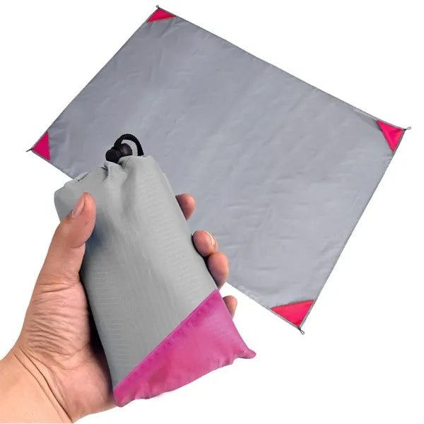 Foldable Beach Mat Lightweight Outdoor Picnic Blanket Pad