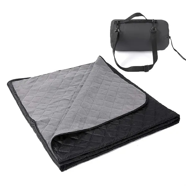 Water Resistant Quilted Fleece Polyester Stadium Blanket