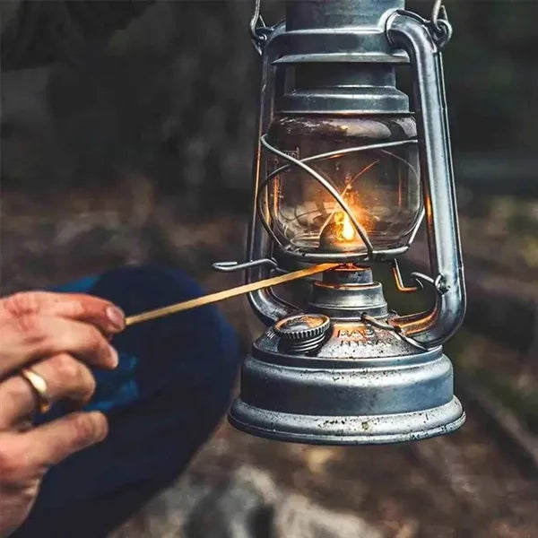 Retro Camping Lanterns Outdoor Oil Lamp for Home Ornament