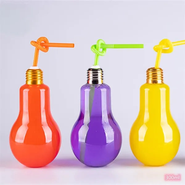 6.8 oz Plastic Light Bulb Cup with Straw Lids Christmas