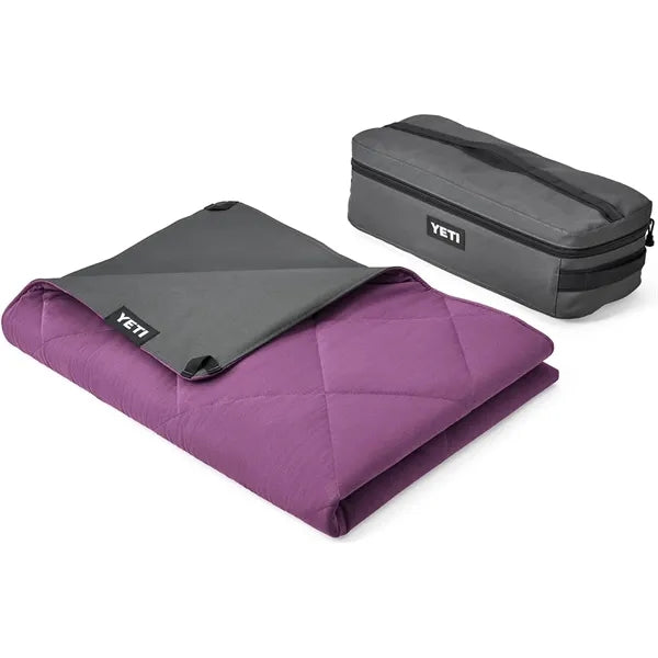 Outdoor Waterproofing Blanket with Travel Bag